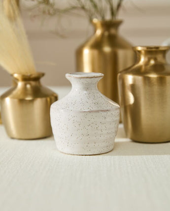 Hari Budvase