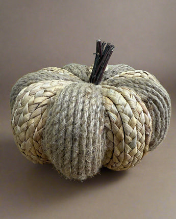 10" Rattan Natural Pumpkin