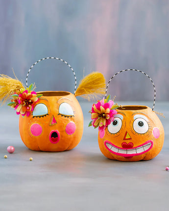 Candy Bucket (Sold Separately)