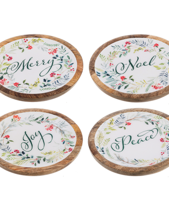 Wreath with Holiday Text Plate (Sold Separately)